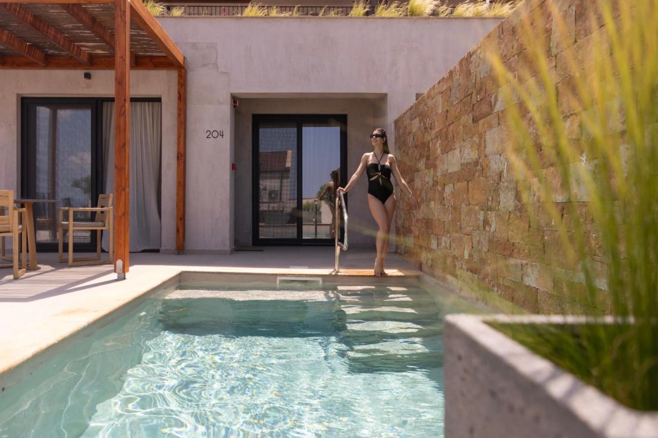 Pnoes Luxury Suites Paliouri Extérieur photo