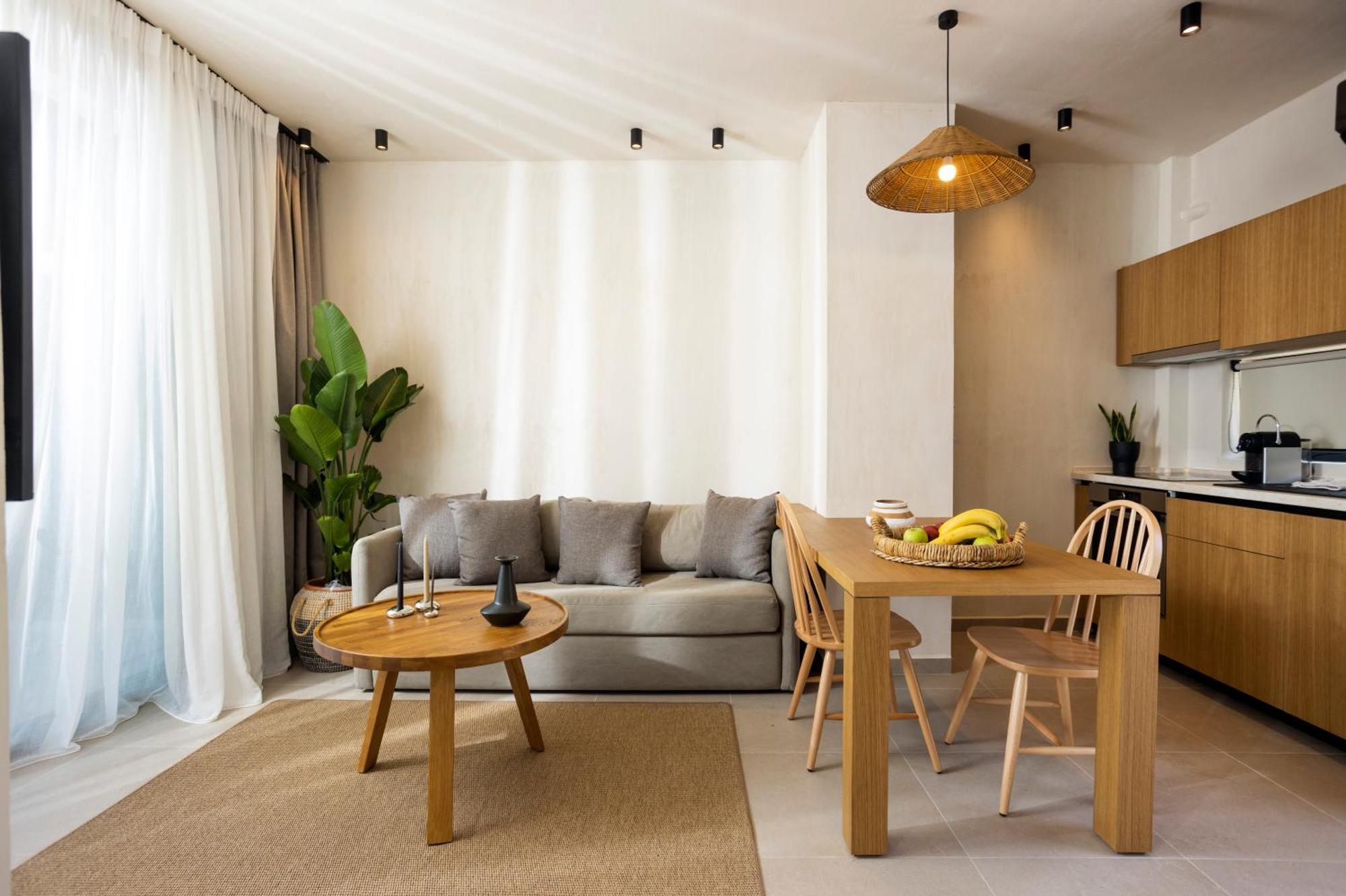 Pnoes Luxury Suites Paliouri Extérieur photo