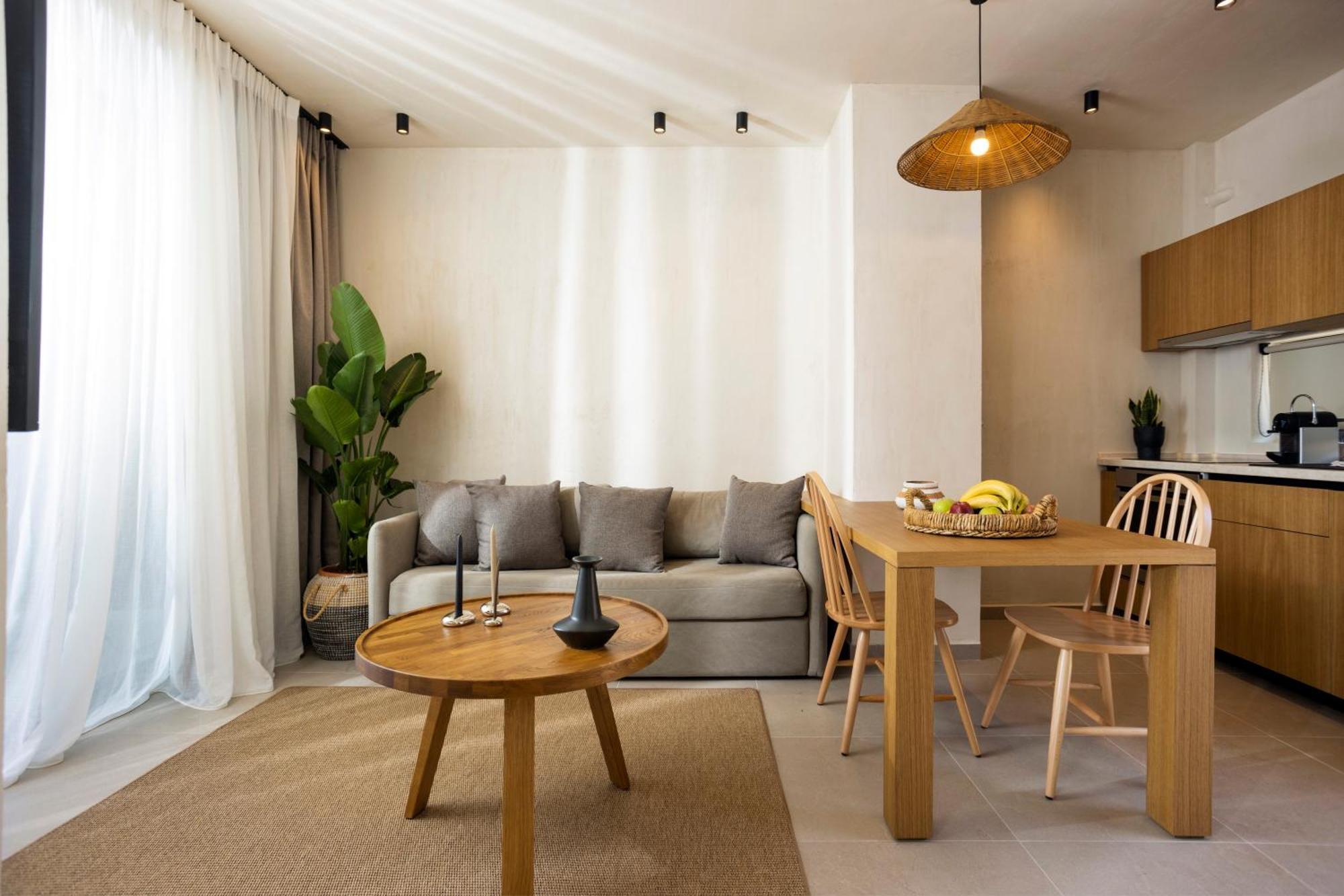 Pnoes Luxury Suites Paliouri Extérieur photo